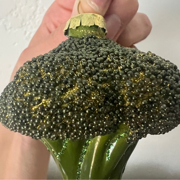 Vintage Glass Broccoli vegetable glass Christmas Ornament glitter sparkle green - Picture 13 of 14